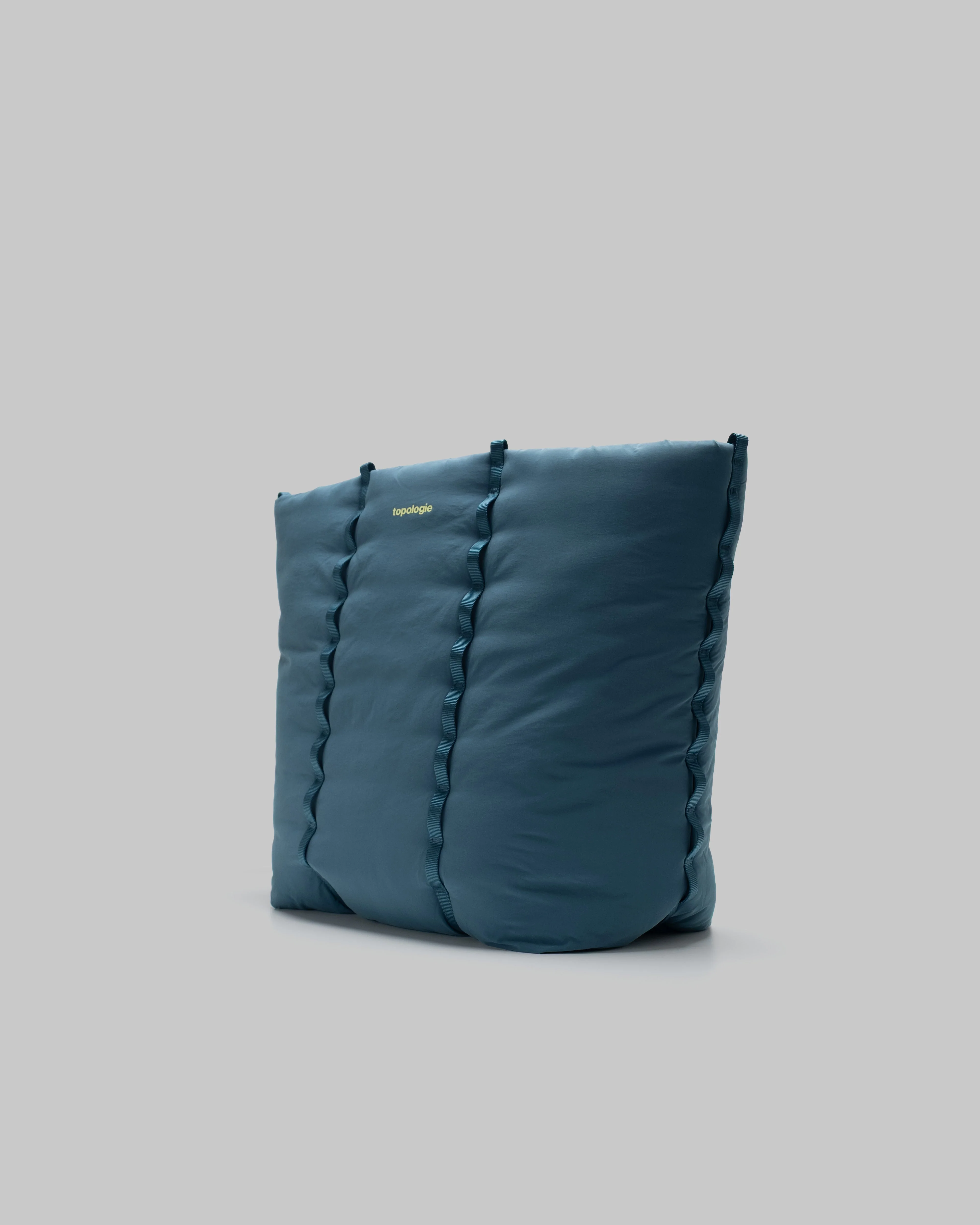 TOPOLOGIE CLOUD TOTE - Image 24