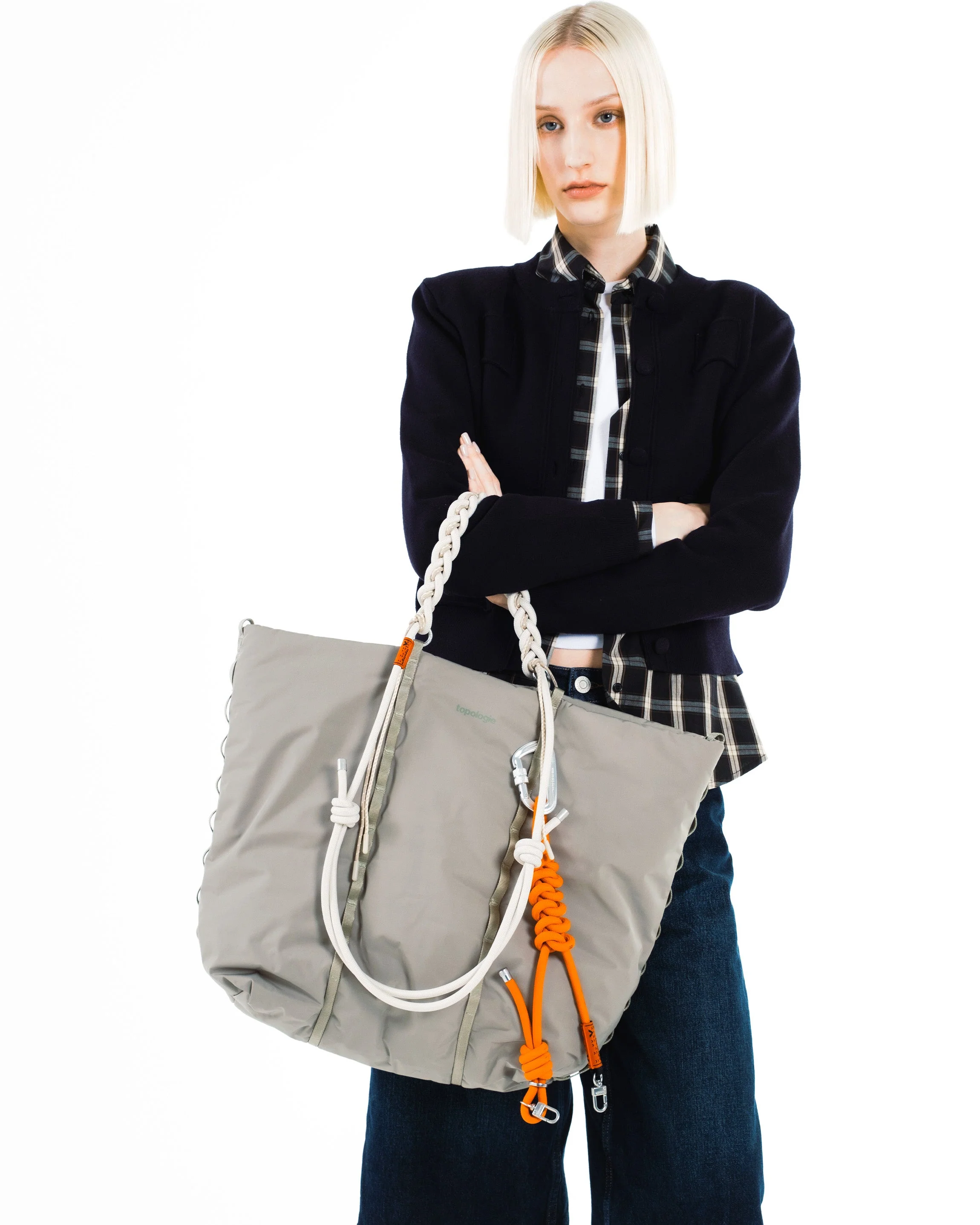 TOPOLOGIE CLOUD TOTE - Image 8