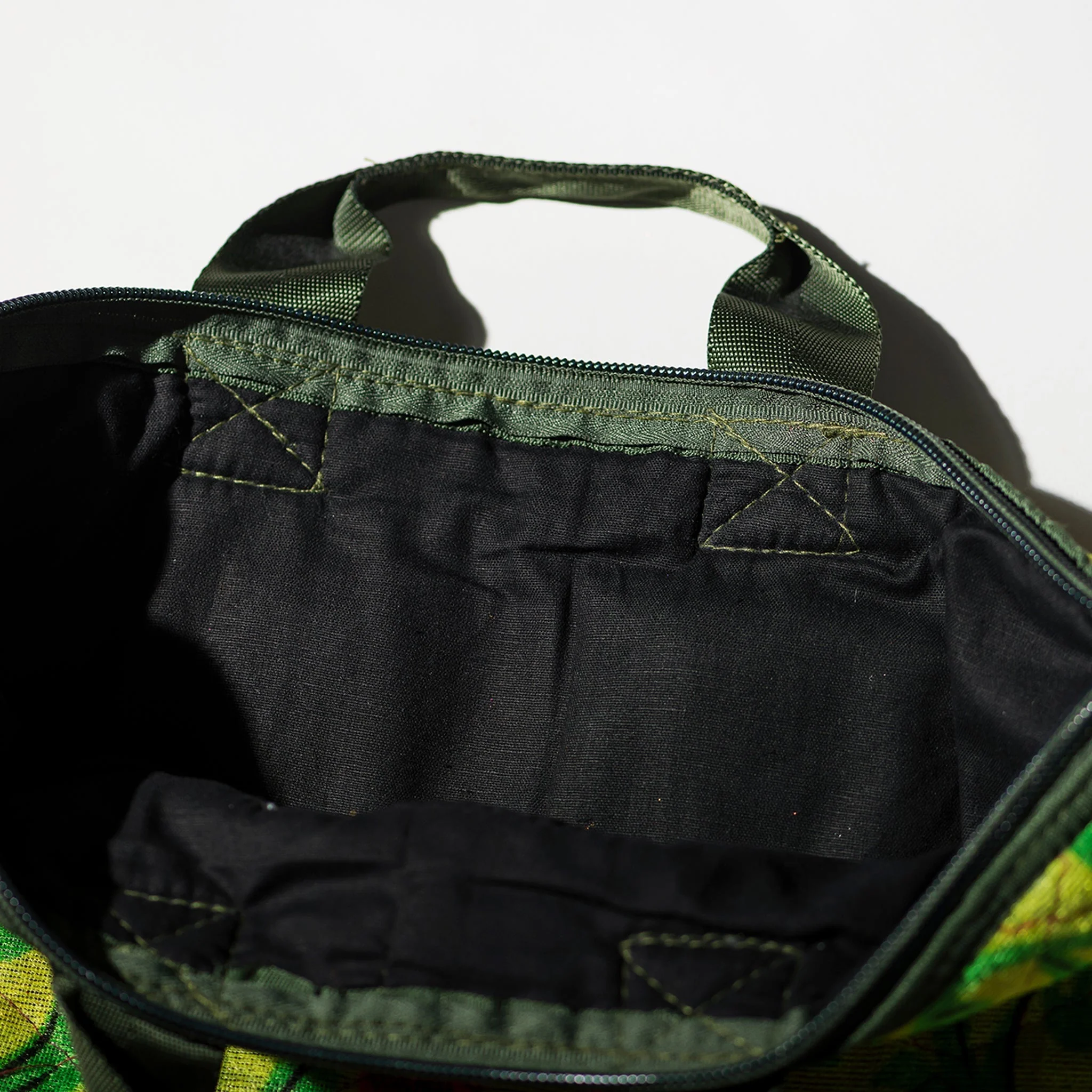 PUEBCO MAO'S HELMET BAG - Image 6