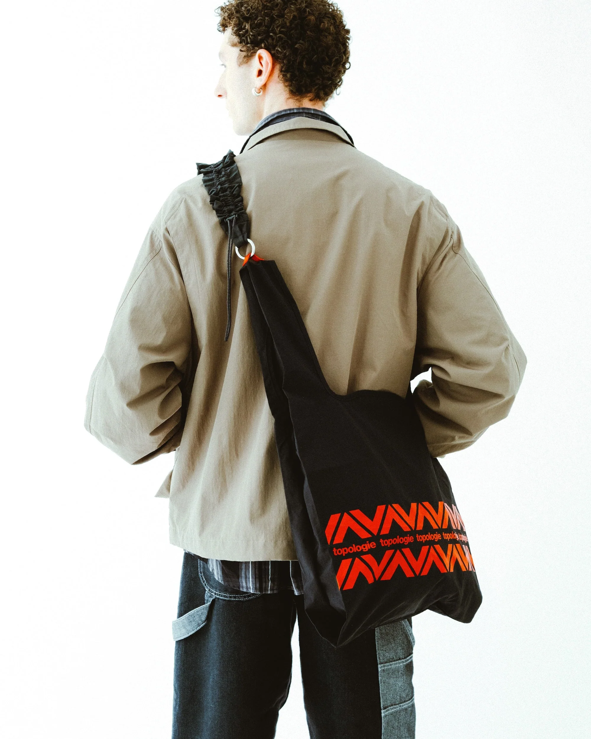 TOPOLOGIE SCRUNCHIE POCKET WRIST - Image 9